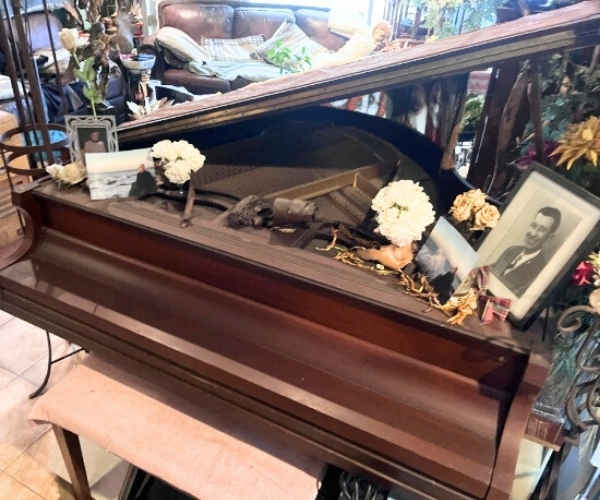 Abandoned Property: 5706 Baltimore Dr. #350, La Mesa CA