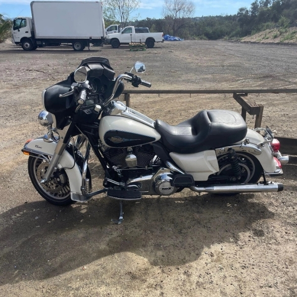 2012 Harley-Davidson FLHTCI Motorcycle