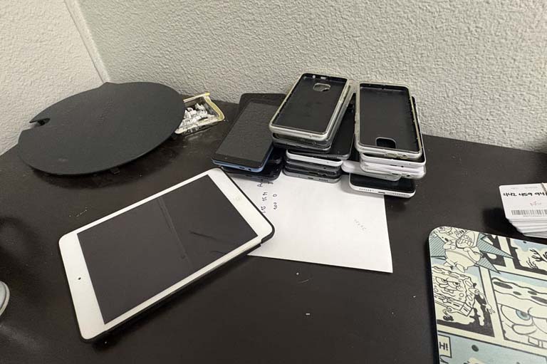 commercial abandoned property auction electronics