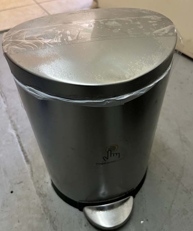 abandoned property auction household items California