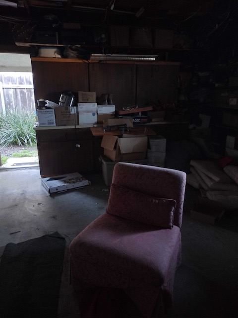 abandoned property furniture sale California