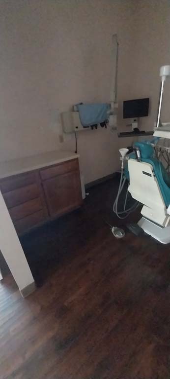 Rolling dental tool tray for sale