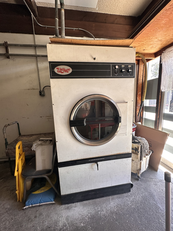 B21 BioClean dry cleaning machine San Diego