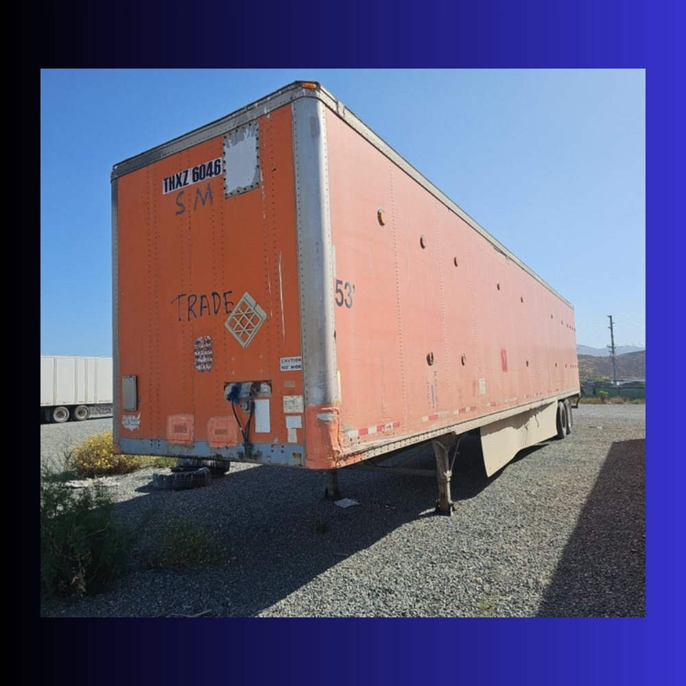 Wabash trailer at San Diego lien sale auction