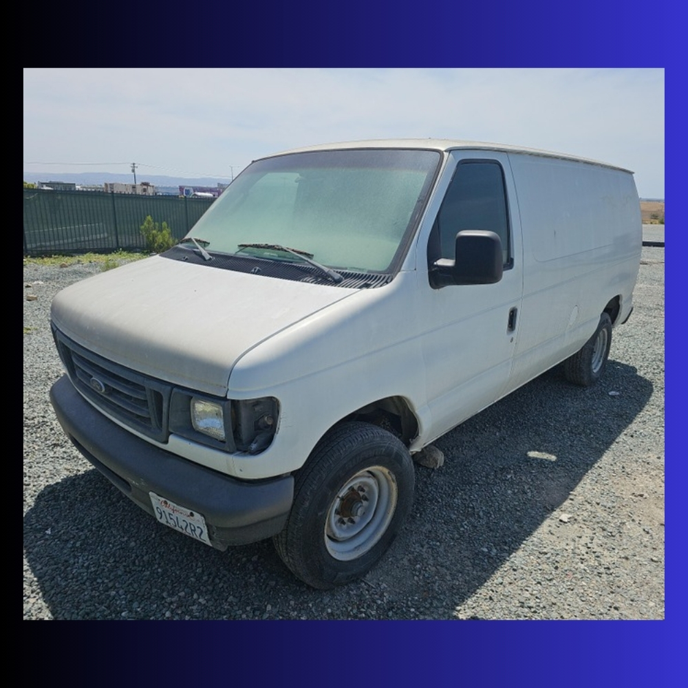 Hyundai trailer for sale at towing auction